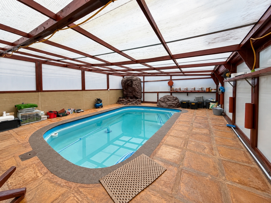 5 Bedroom Property for Sale in Protea Heights Western Cape